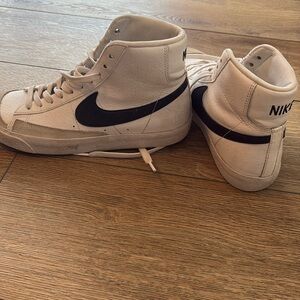 Nike blazer shoes